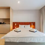 Apartamento Hidden Coast - Premium Seaside With Pool, 2-minute Walk To The Łukęcin