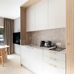 Hidden Coast - Premium Seaside With Pool, 2-minute Walk To The Apartamento *