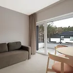 Διαμέρισμα Hidden Coast - Premium Seaside With Pool, 2-minute Walk To The