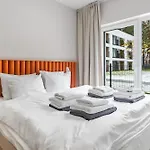 Διαμέρισμα Hidden Coast - Premium Seaside With Pool, 2-minute Walk To The