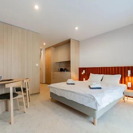 Sunny Rest In Seashell By Stayfirst Łukęcin