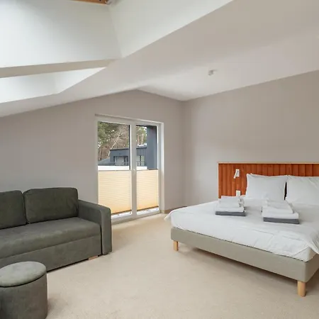 Sunny Rest In Seashell By Stayfirst Apartman