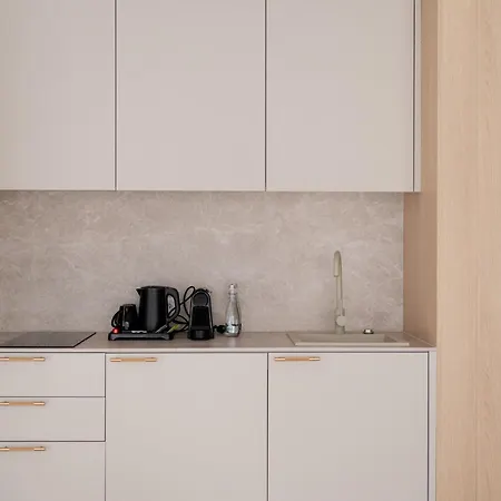 Sunny Rest In Seashell By Stayfirst *