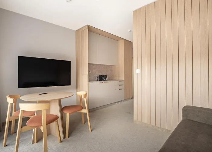 Daire Forest & Waves - Premium Seaside Apartments With Pool, 90M To The Beach