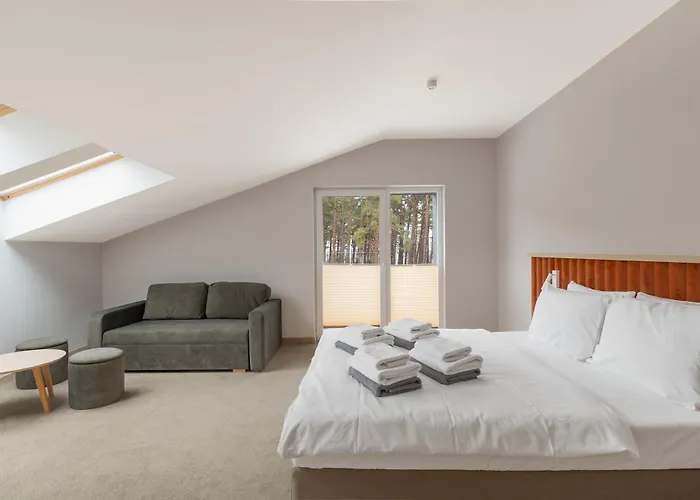 Forest & Waves - Premium Seaside Apartments With Pool, 90M To The Beach Daire Łukęcin