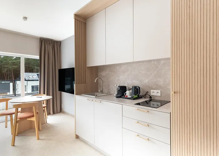 Forest & Waves - Premium Seaside Apartments With Pool, 90M To The Beach Daire *